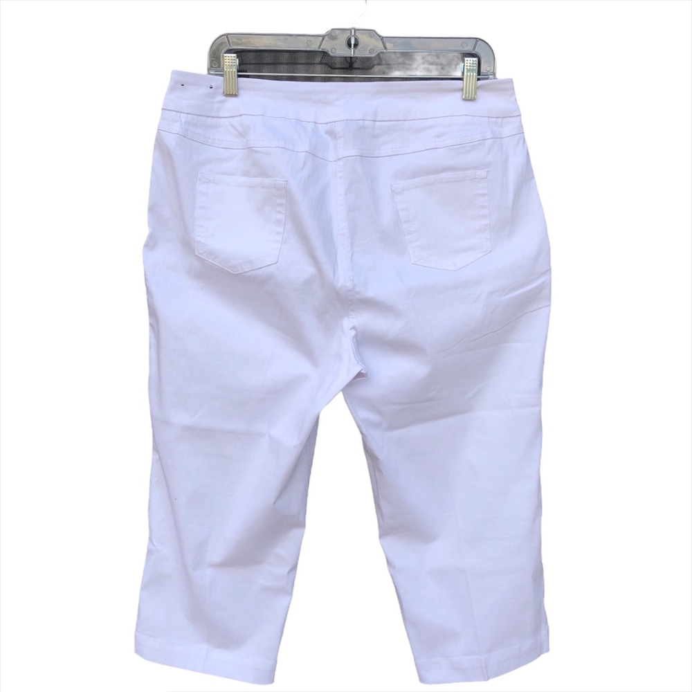 - Slim Sation White Capri pant women’s 16 - Picture 2 of 8